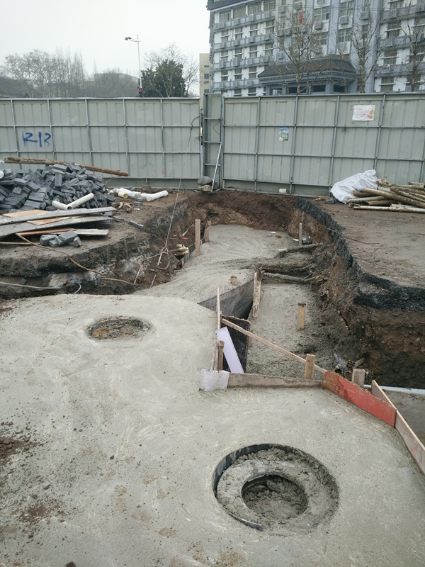 ͨ�Źܵ�ʩ��